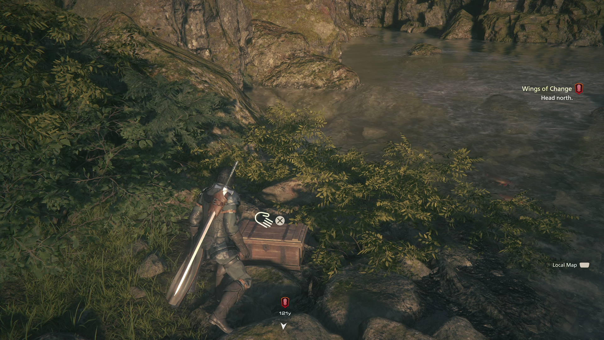 Clive picking up a treasure coffer in Glorieuse
