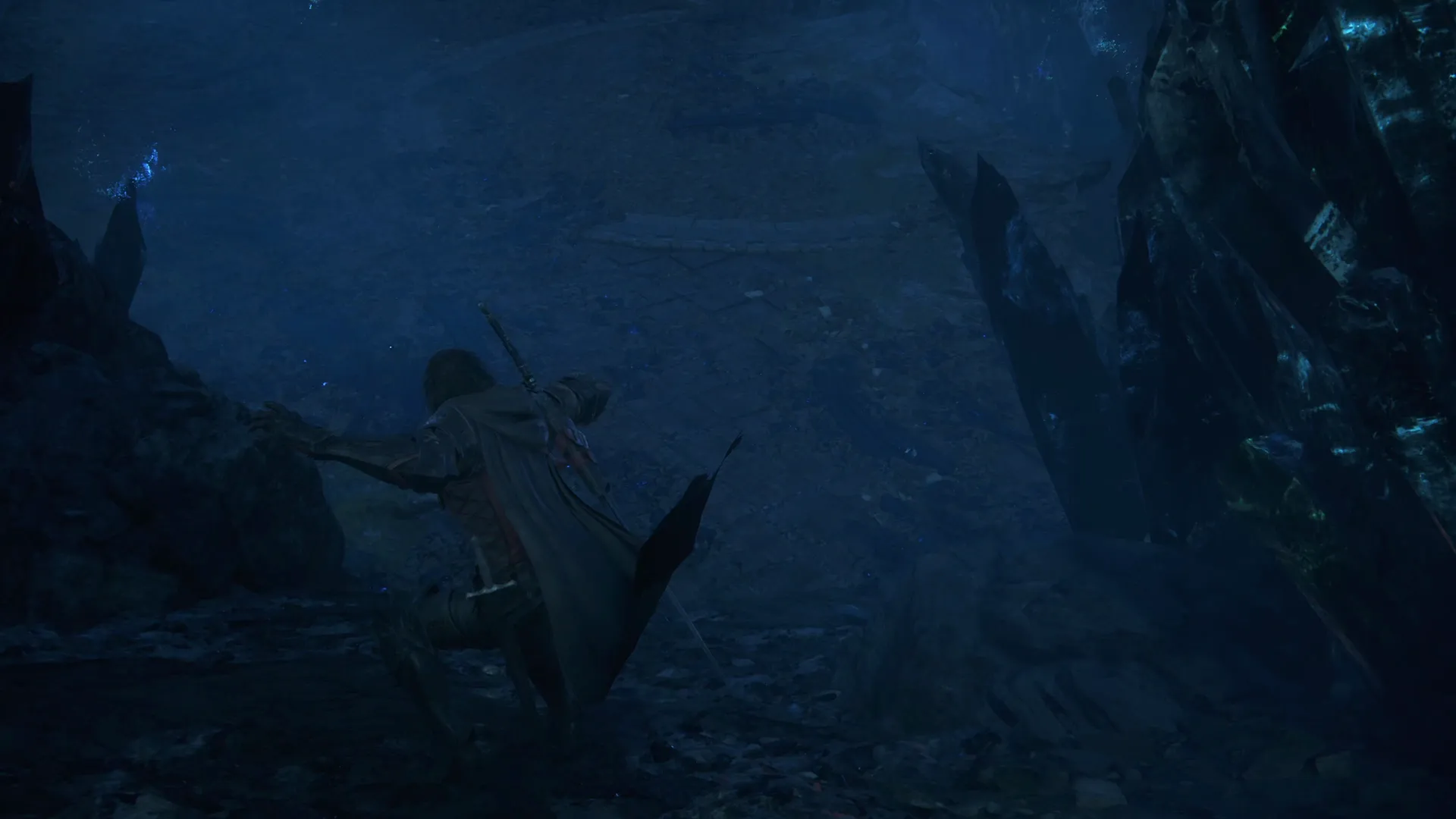 Descending the ramp towards the battlefield where you’ll fight Necrophobe