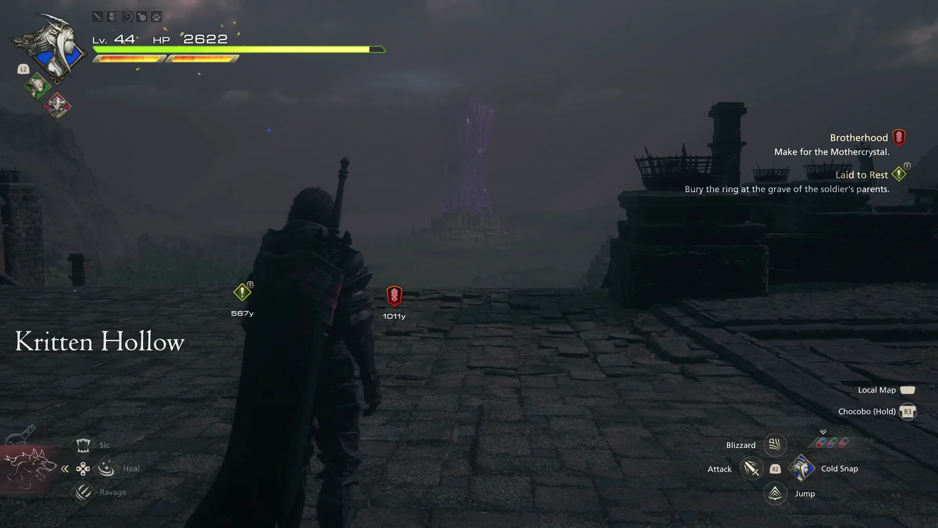 Entering Kritten Hollow through the Ravenwit Walls