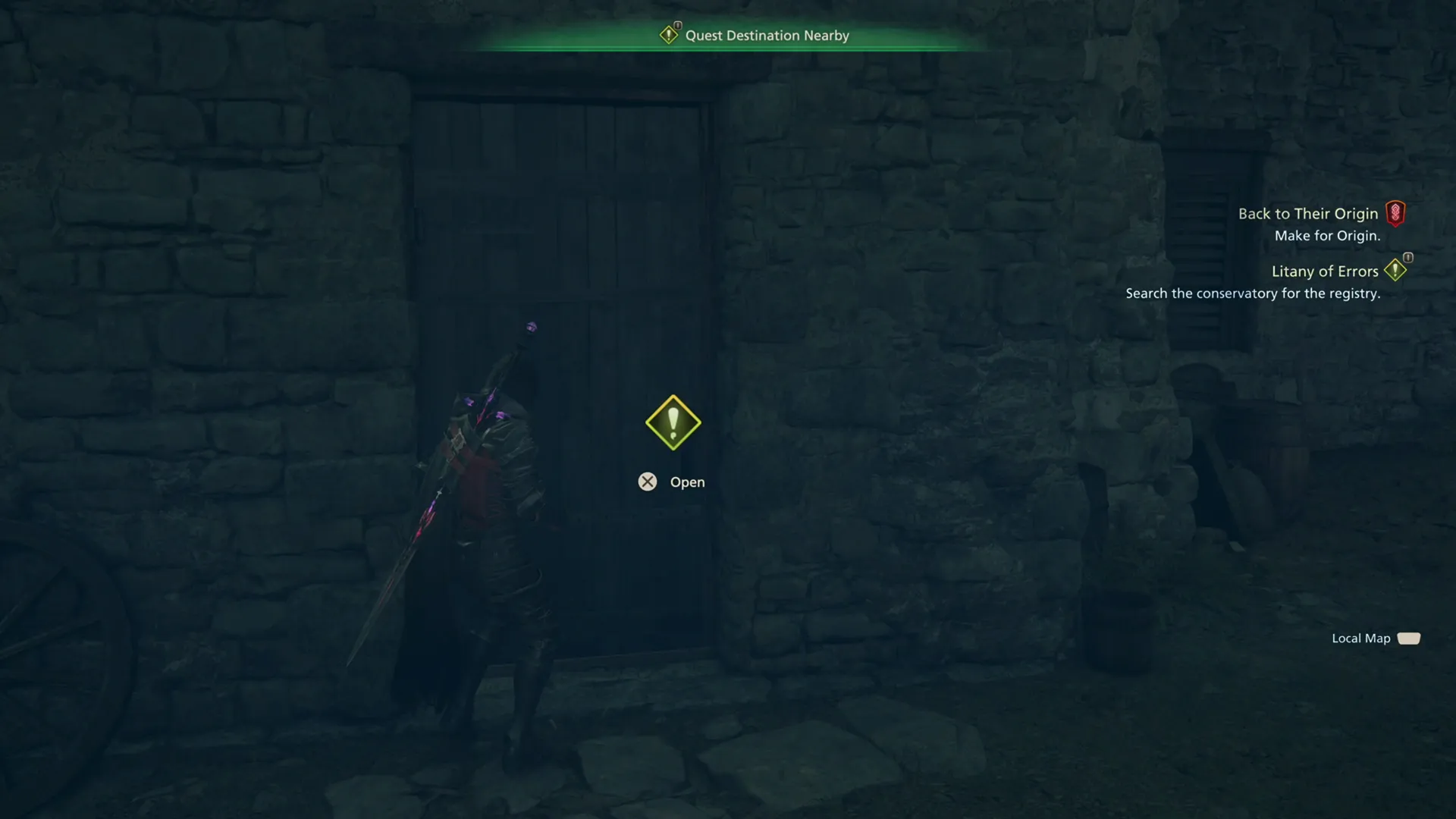 Opening the unlocked door of the conservatory in Waloed